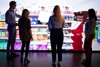 How do POS Displays influence shopper behaviour